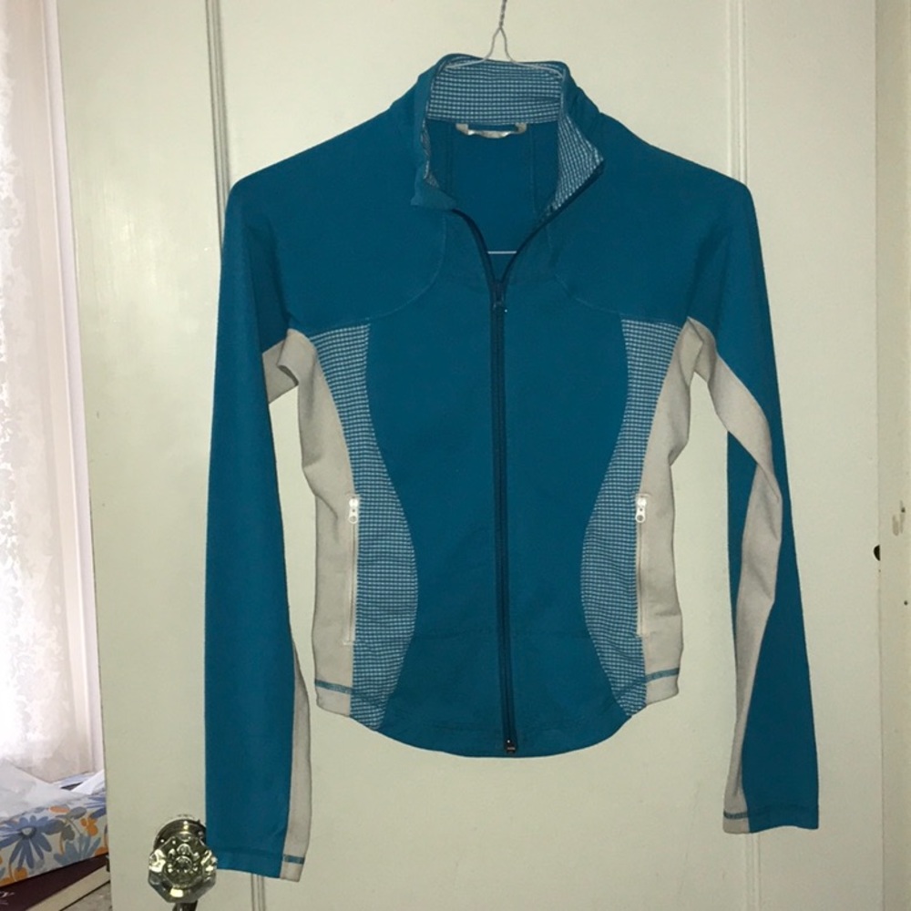Lulu lemon jacket